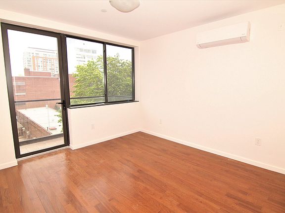 4th image of 136-46 41st Ave #5F