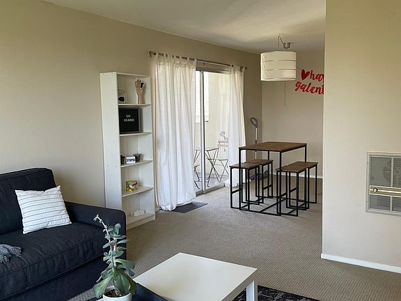 4th image of 2632 Warring St APT 8