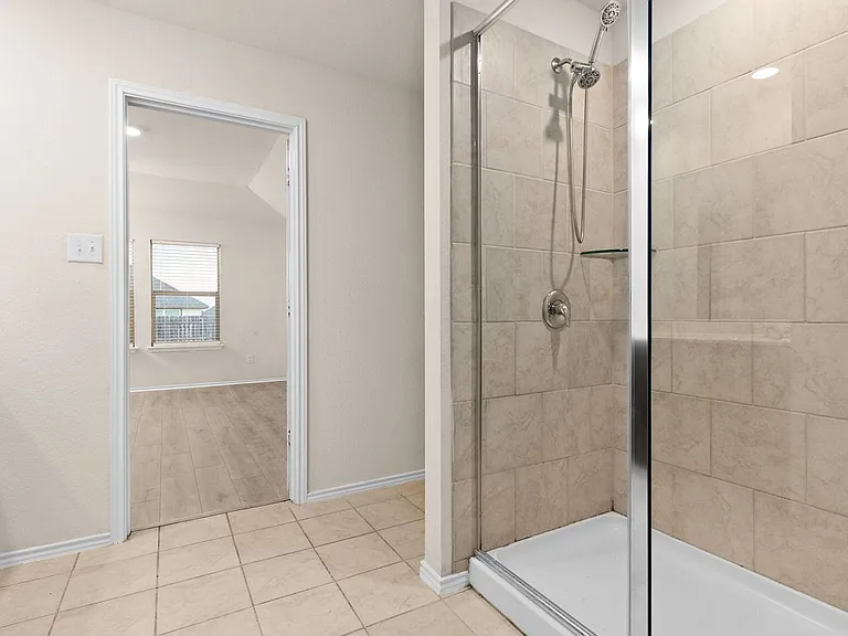 9506 Murandy Dr — Photo 9