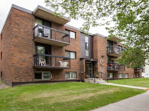 29 4th Ave SE, High River, AB T1V 1M8