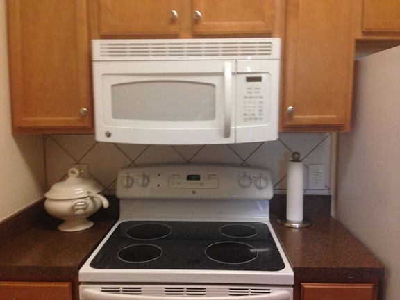 Microwave and stovetop