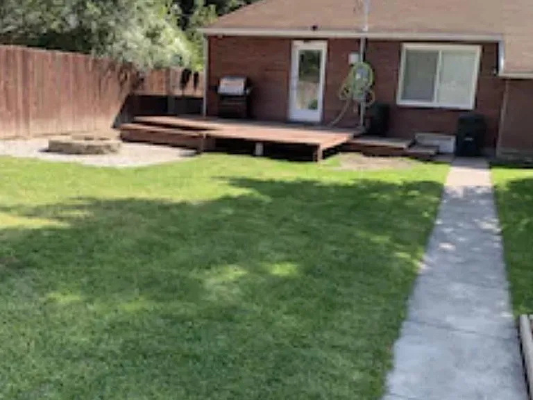 140 S Placer Ave — Photo 19