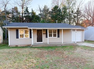 926 E Cherokee St, Springfield, MO 65807