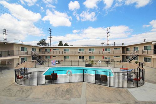 1st image of 5324 Baldwin Ave APT 35