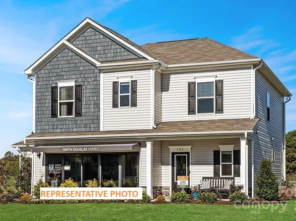 523 Adaline Dr, Mount Holly, NC 28120