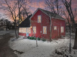 12885 W Cold Spring Rd, New Berlin, WI 53151