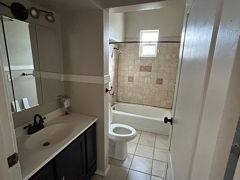 801 Arizona Ave #A — Photo 6
