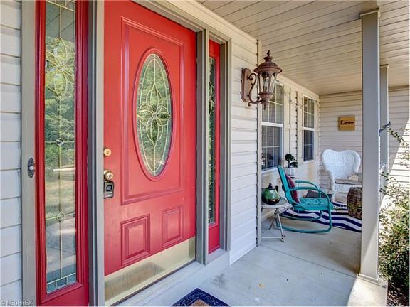4th image of 75 Forest Mill Ln