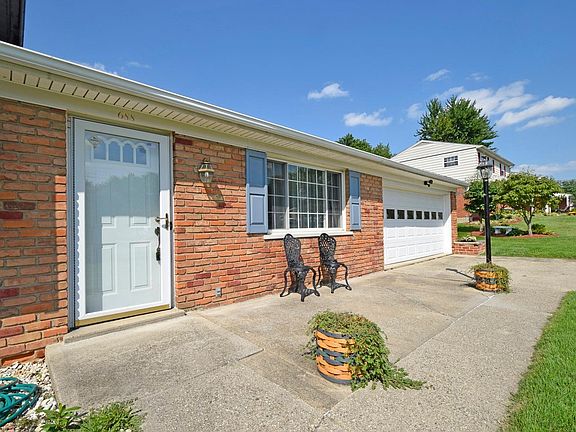 2nd image of 688 Hillview Dr