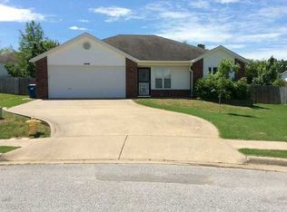 2405 SW Pawnee St, Bentonville, AR 72712