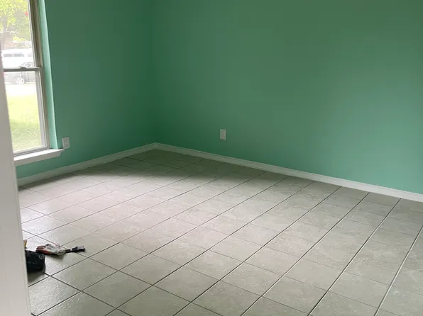 11340 McCree Rd, Dallas, TX 75238