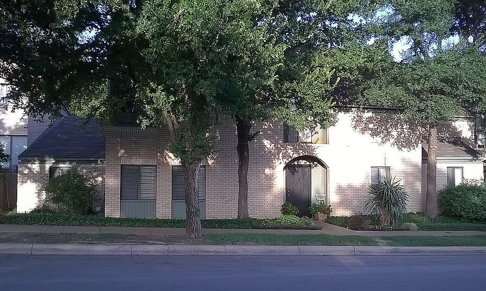 1st image of 2619 McCart Ave