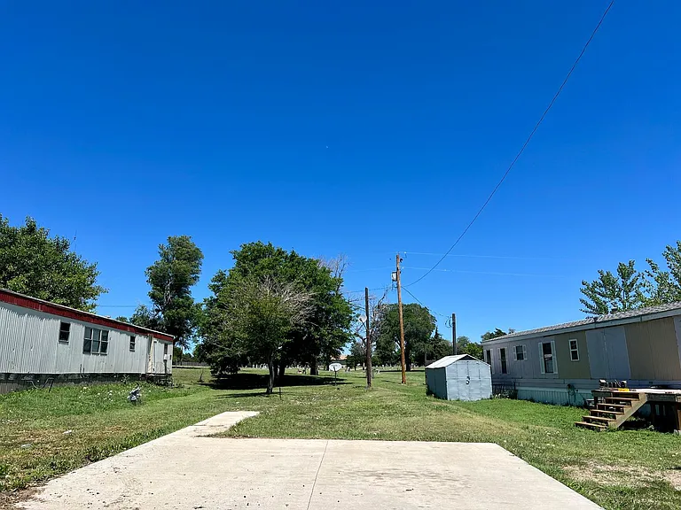 701 Collar Ave — Photo 6