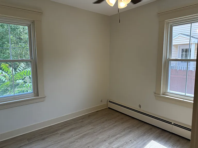 730-732 Washington St #1 — Photo 9