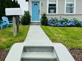 6 3rd St, Norwalk, CT 06855