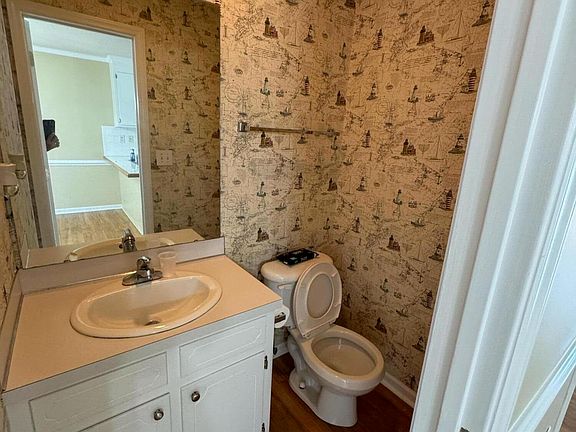 5th image of 3943 Sterling Pointe Dr Unit Rrr2