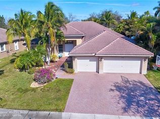 10995 NW 71st Ct, Parkland, FL 33076