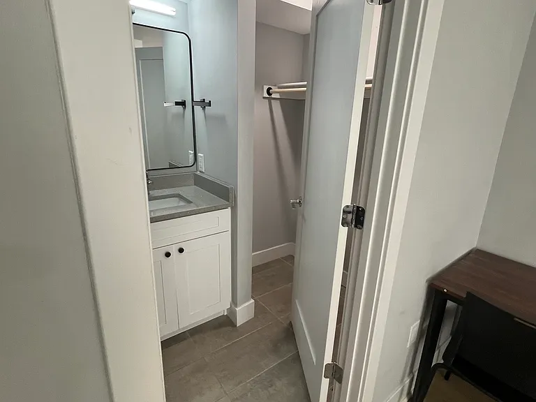 1032 Park Rd NW #3.3 — Photo 9