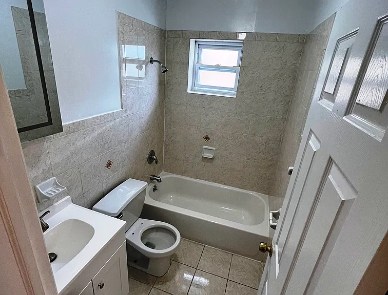 127-10 97th Ave #3 — Photo 7