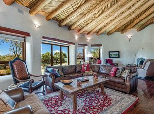 832 Camino Ranchitos, Santa Fe, NM 87505