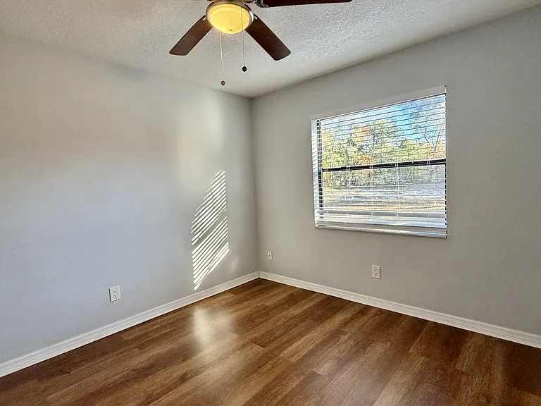 4398 Plumosa St — Photo 22