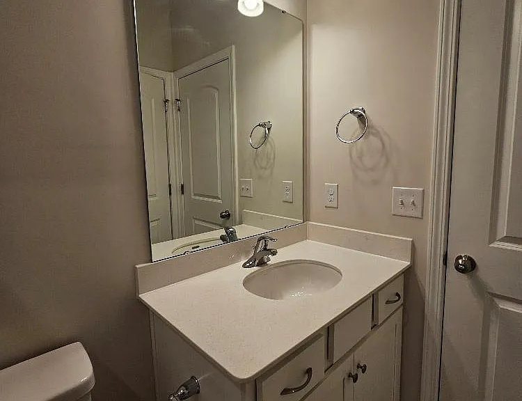 3108 Cheyney Park Dr — Photo 24