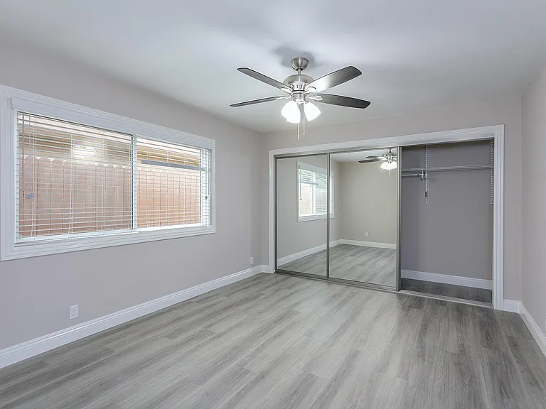 5732 Noel Dr — Photo 8