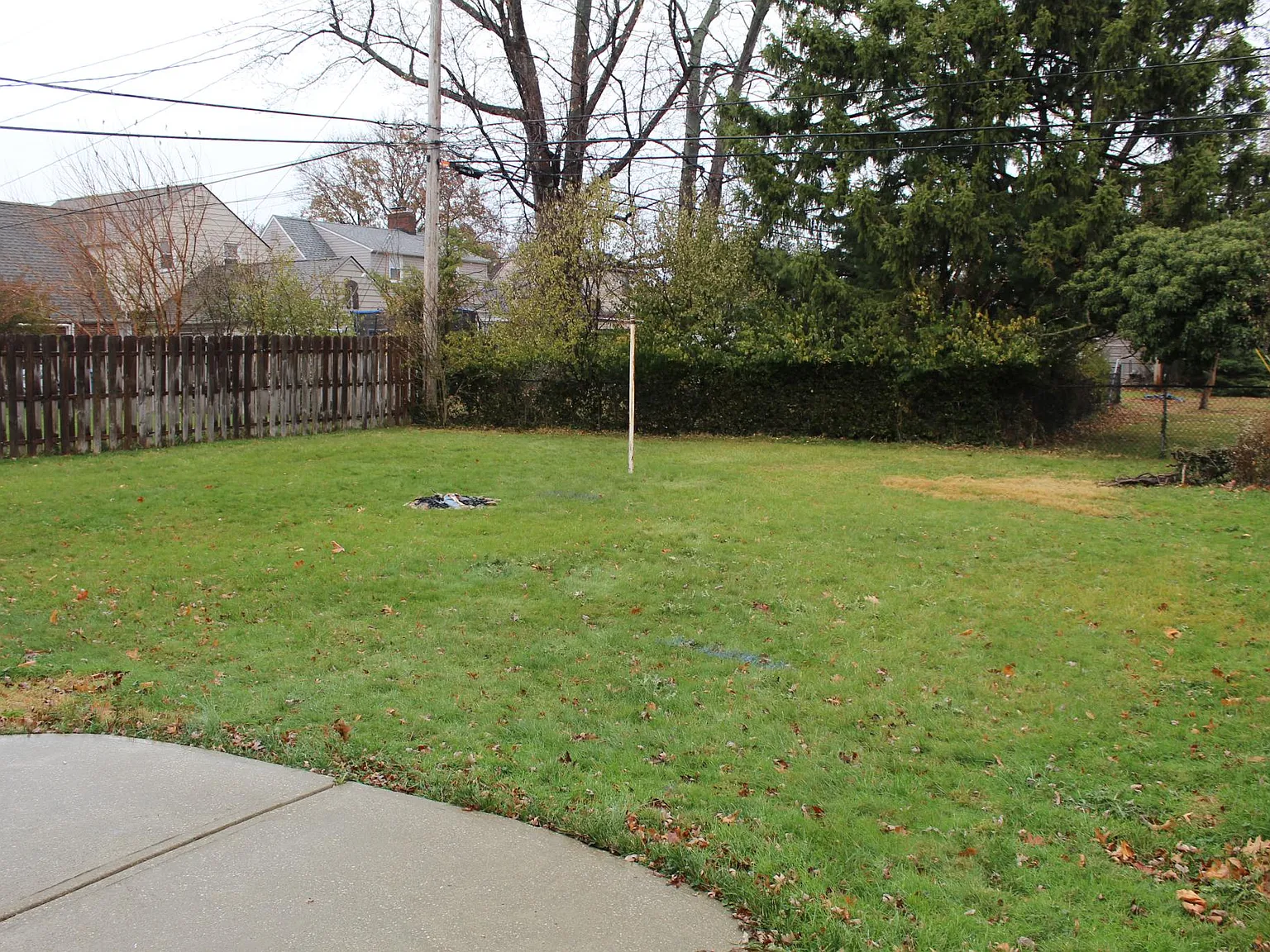 4 bed, 1597 sqft, $1,950 — Photo 4