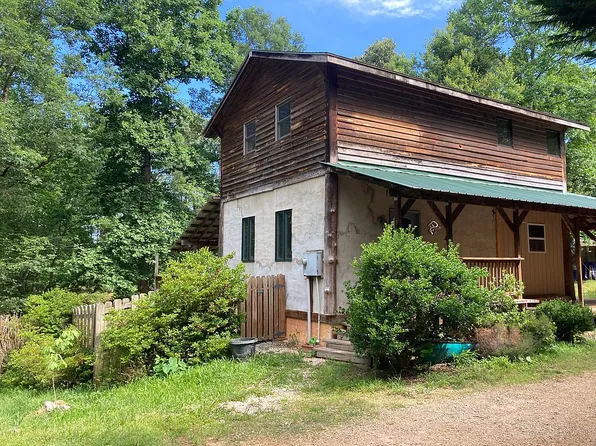 120 Head Rd, Long Creek, SC 29658