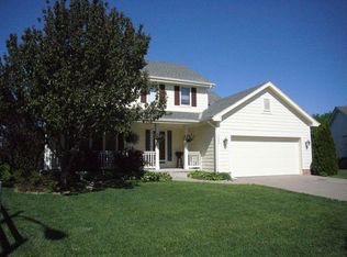 12040 S 219th Ave, Gretna, NE 68028