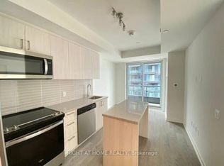 3 Rosewater St #510, Richmond Hill, ON L4C 5T6