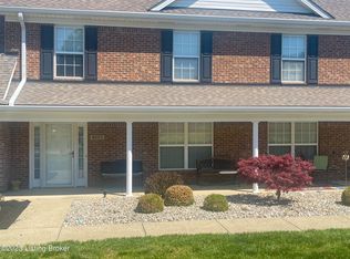 8605 Applegate Village Dr, Louisville, KY 40219