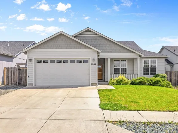 1351 Kime Dr, Medford, OR 97501