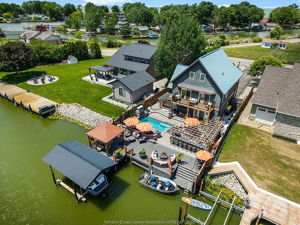1st image of 19037 Lakeside Dr
