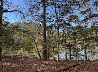 1 Church Neck Rd #1, Machipongo, VA 23405