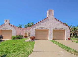 972 Madrid Dr, Palm Harbor, FL 34684