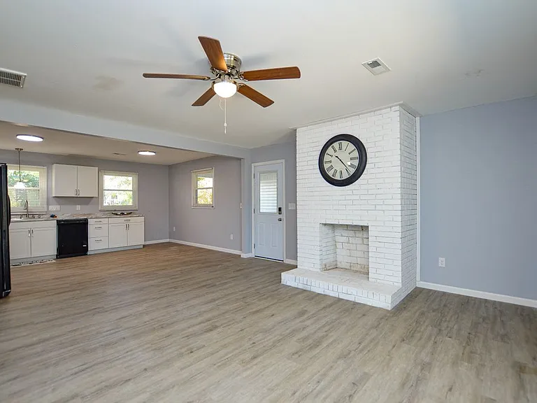 5385 Macy Grove Rd — Photo 7