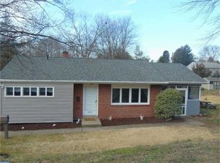 4010 Park Ln, Aston, PA 19014