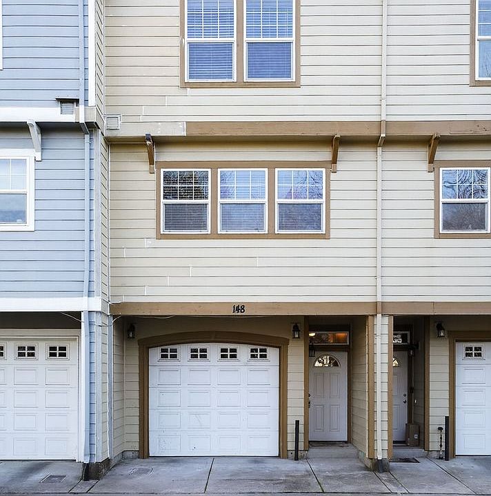 1st image of 148 SE 11th Pl