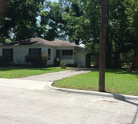 3rd image of 111 Glenn Ave