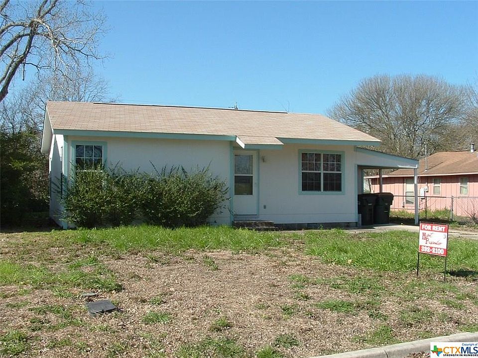 1st image of 202 Parker Dr