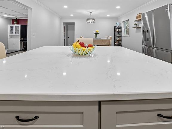 5th image of 5016 Shadygrove Ln