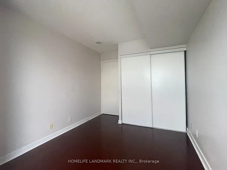 38 Lee Centre Dr #2609 — Photo 11