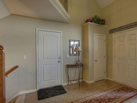 5th image of 5142 Meadow Height Dr