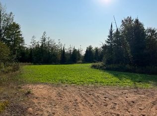 W3773 Broennenberg Rd, Wausaukee, WI 54177