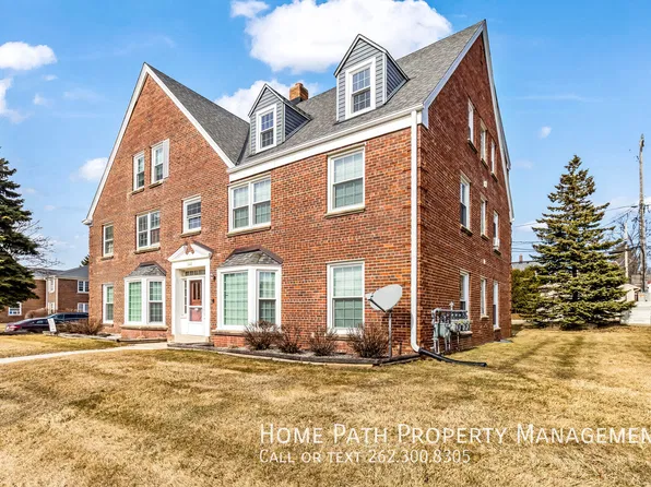 7220 W Center St APT 6, Milwaukee, WI 53210