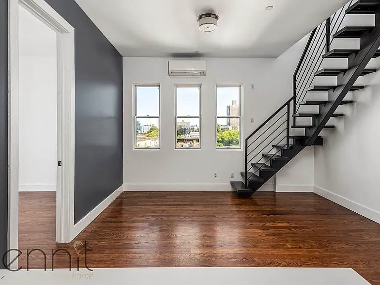 1736 Pacific St #4B — Photo 3