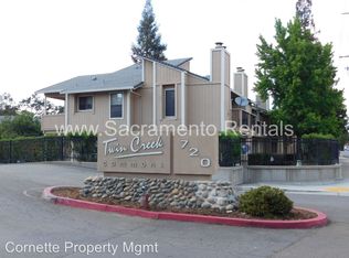 720 Sunrise Ave APT 46, Roseville, CA