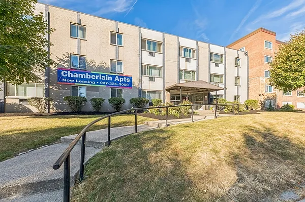 Chamberlain I & II Apartments