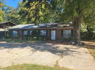 18 Saint Mark Rd, Taylors, SC 29687